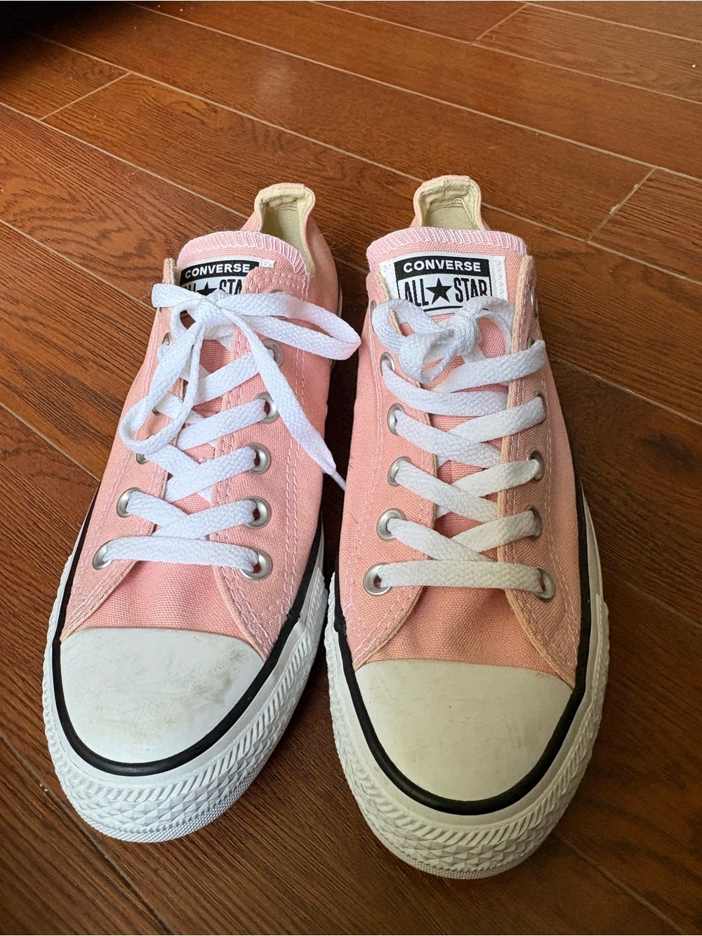 Converse Chuck Taylor All Star Low Top Pink Canvas Sneakers Women’s 8